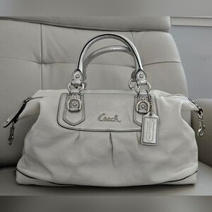 COACH Ashley Leather Purse White with Silver Hardware - Satchel Great Condition